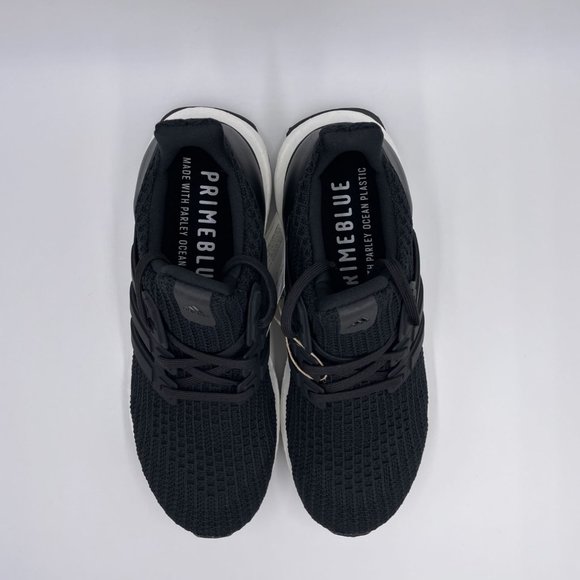 adidas Ultraboost 4.0 DNA Black / White Womens Shoes - Picture 5 of 8